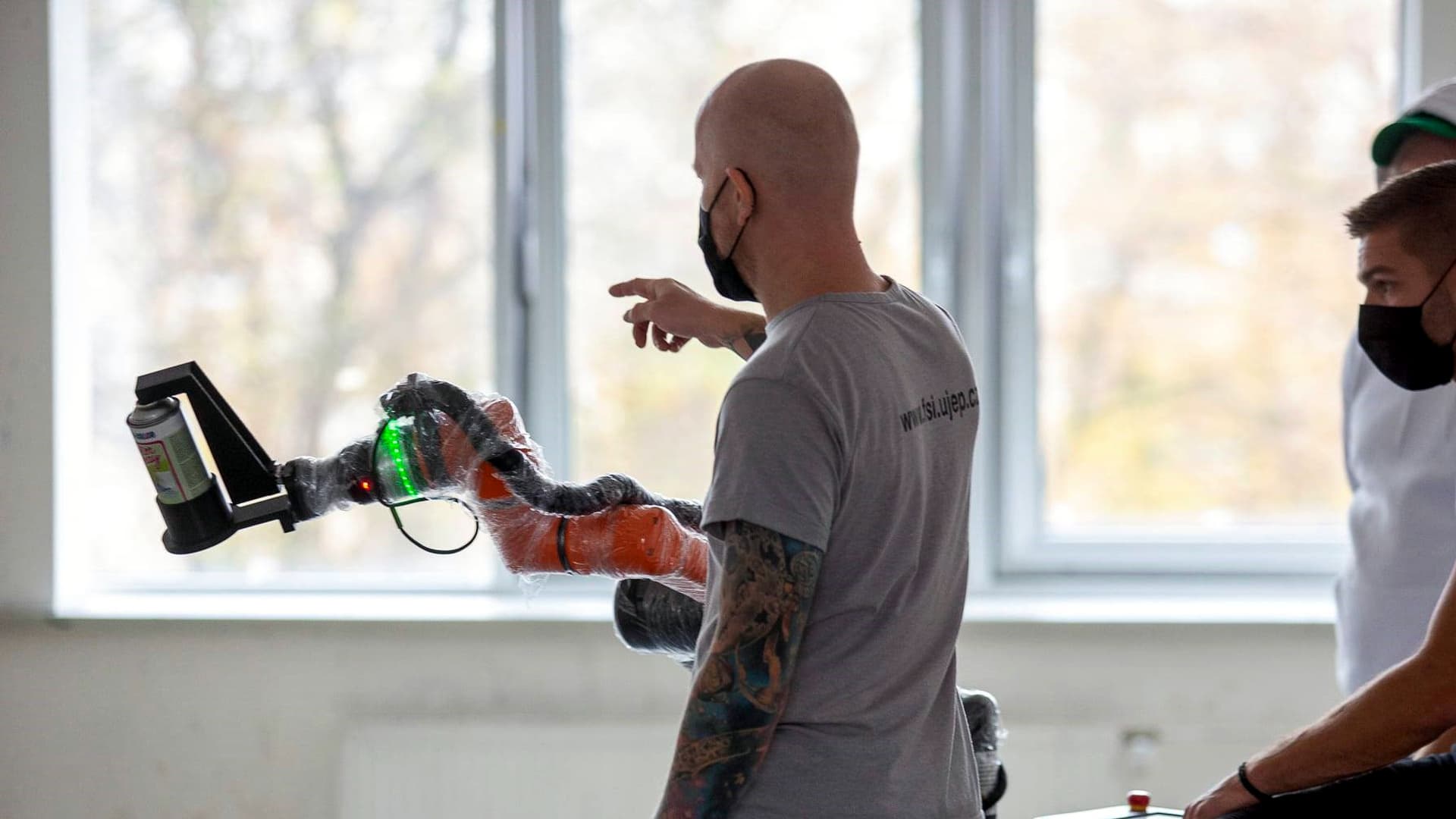 Rameno robota RU10 gaudeamus